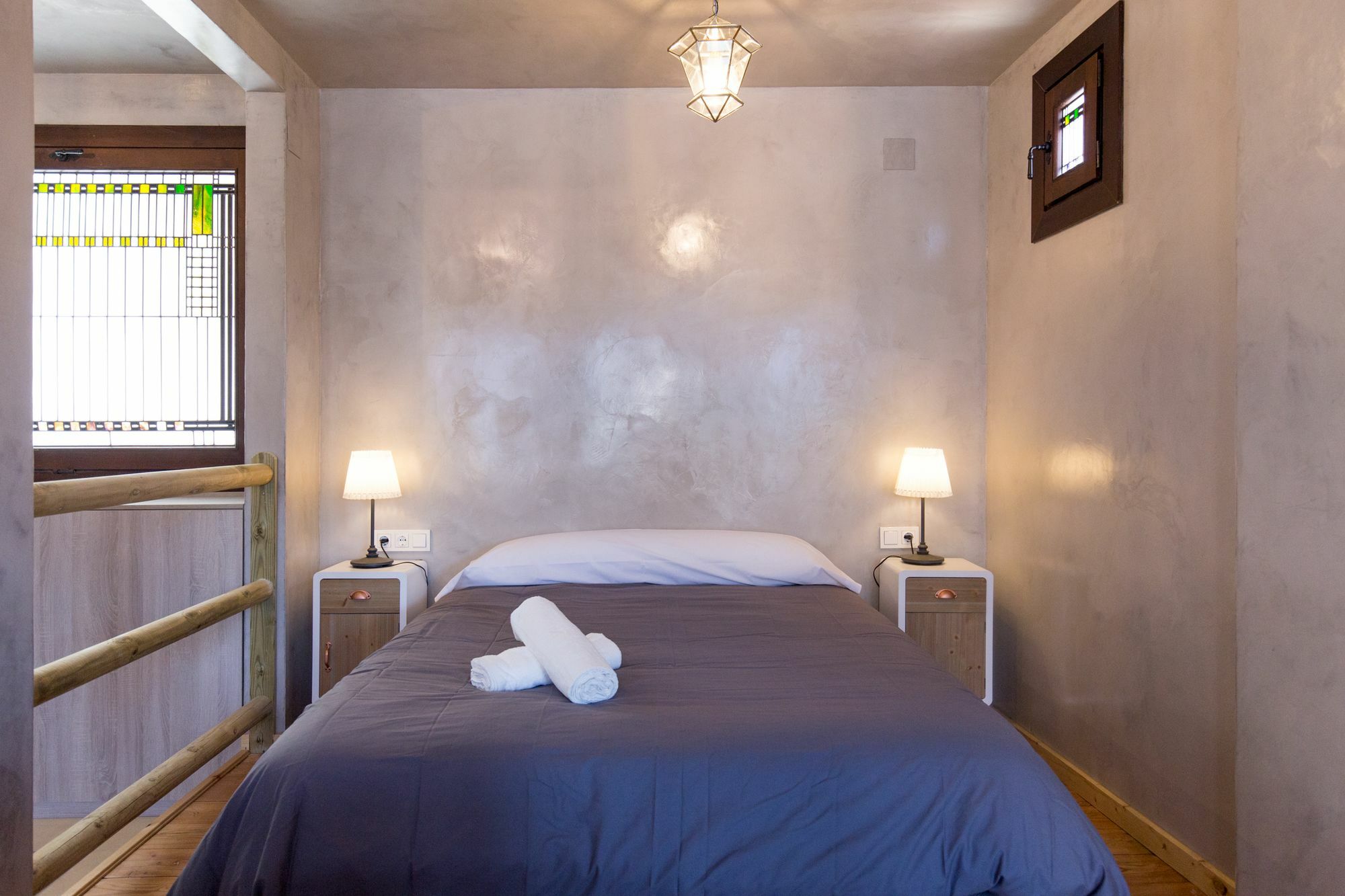 Los Lobos Suites Apartamentos กรานาดา ภายนอก รูปภาพ